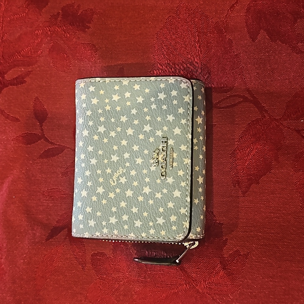 NWOT Coach mini wallet